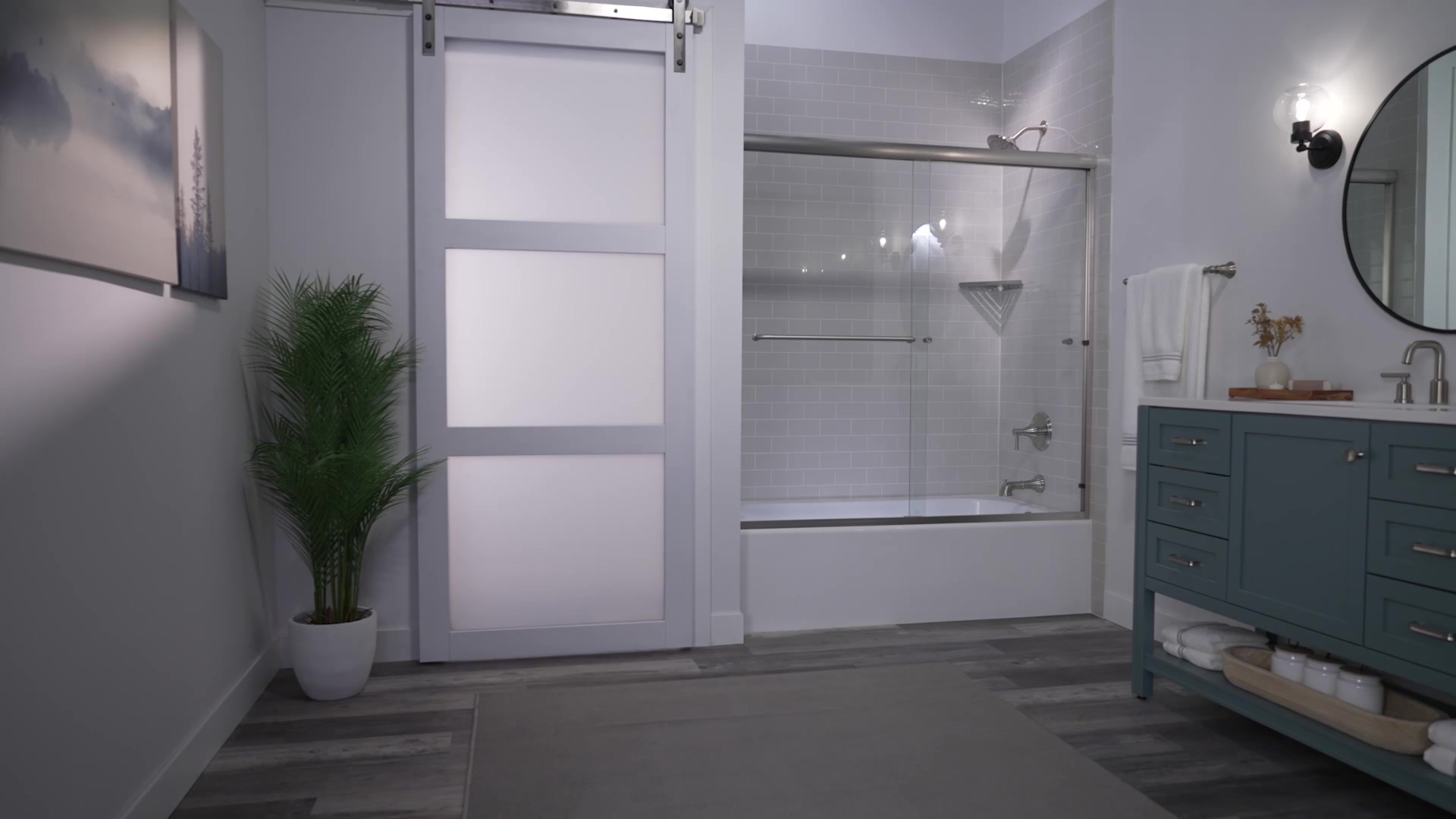 Modern bathroom by Bath Planet of Metro NY